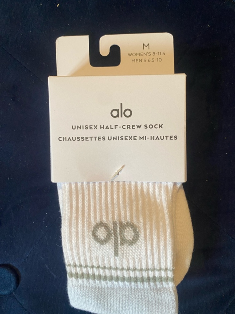 ALO Yoga women’s Half-Crew Socks - White with Sage Accent